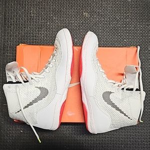 NIKE wrestling shoes 7.5